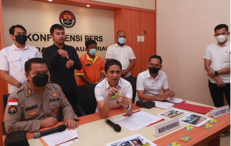 Dit Reskrimsus Polda Kepri Berhasil Ungkap Kasus Penyalahgunaan Pengangkutan Dan Niaga BBM Subsidi Jenis Bio Solar