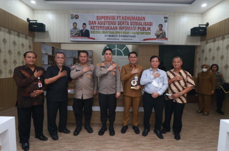 Bid Humas Polda Kepri Buka kegiatan Supervisi Dan Asistensi FT. Kehumasan Dan Sosialisasi Keterbukaan Informasi Publik