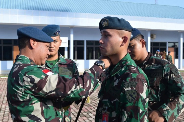 11 Personel Lanud Hang Nadim Naik Pangkat, Ini Pesan Danlanud