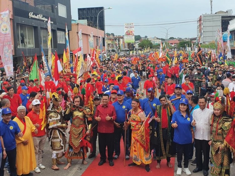 Kapolsek Lubuk Baja Pimpin Pengamanan Kegiatan Festival Budaya Pawai Tatung Batam-Kepri Tahun 2022