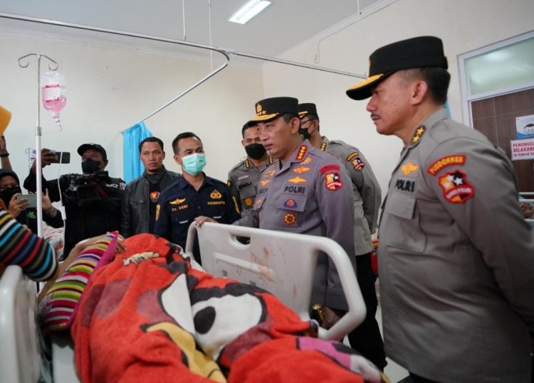 Kapolri Kerahkan Tenaga Medis Tambahan Tangani Korban Gempa Bumi di Cianjur