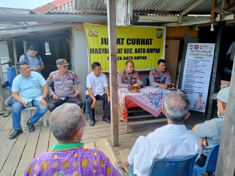 JUMAT CURHAT KAMTIBMAS MASYARAKAT KEL BATU MERAH KEC BATU AMPAR OLEH POLSEK BATU AMPAR