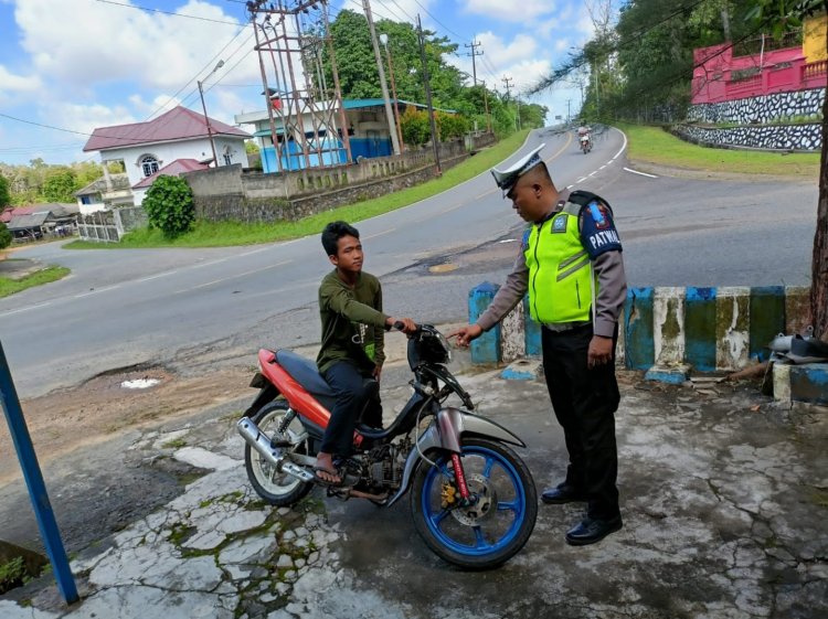 Satgas Operasi Patuh Seligi 2023 Polres Bintan Terus Berikan Himbauan Keselamatan dan Dukungan kepada Pengendara Sepeda Motor