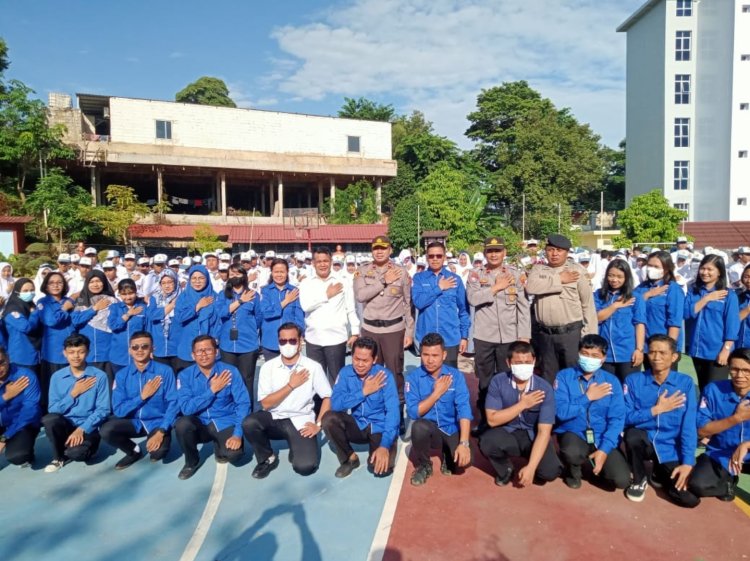 Kapolsek Batu Ampar Menginspirasi Siswa di SMKS Multistudi High School dengan Tema "Disiplin Pribadi sebagai Pondasi untuk Menjauh dari Kenakalan Remaja