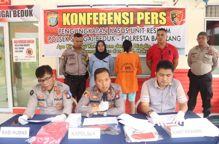 Kapolsek Sei Beduk Gelar Konferensi Pers Ungkap Pelaku Pembuang Bayi Hingga Meninggal Dunia