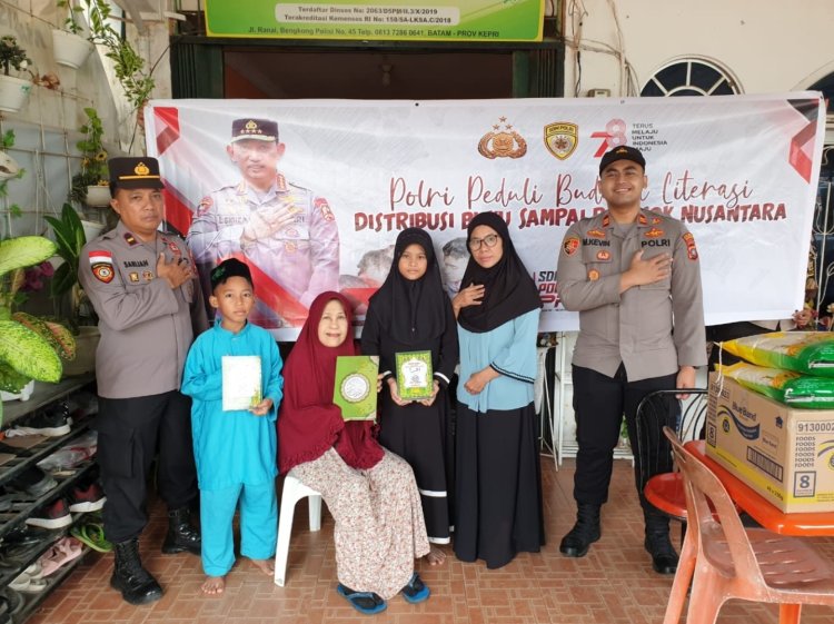 Polsek Bengkong Berbagi Kebahagiaan dengan Literasi: Distribusi Buku Sampai Plosok Nusantara