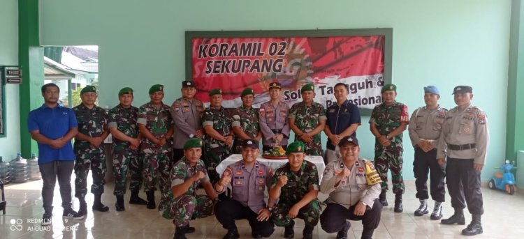 HUT TNI ke 78, Kapolsek Sekupang beri kejutan di Koramil 02 Batam Barat