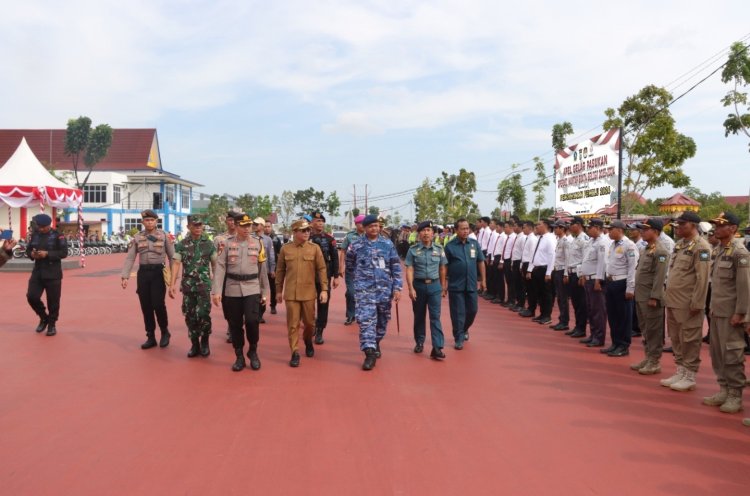 Kapolres Bintan Pimpin Apel Gelar Pasukan Operasi Mantab Brata Seligi 2023/2024 Polres Bintan