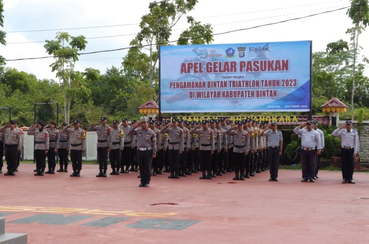 Wakapolres Bintan Pimpin Apel Gelar Pasukan Pengamanan Bintan Triatlhon