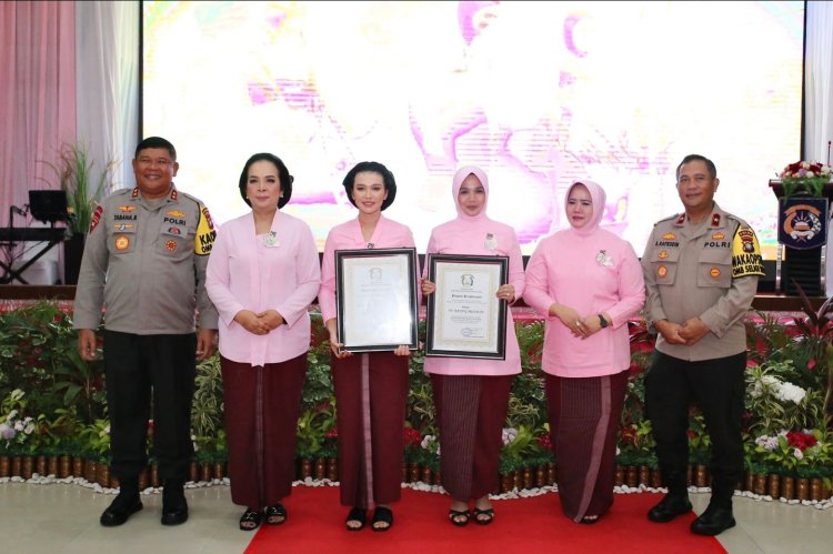 PERINGATAN HARI KESATUAN GERAK BHAYANGKARI KE – 71 DI POLDA KEPRI