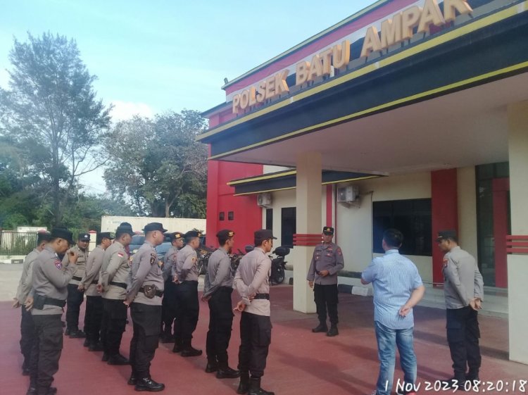 Jaga Kondisi Kendaraan Dinas, Wakapolsek Batu Ampar Laksanakan Pengecekan