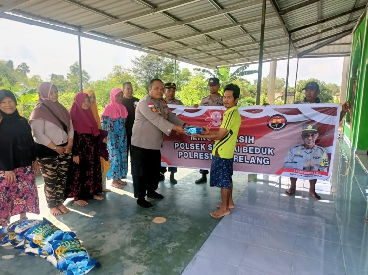 Minggu Kasih Kamtibmas dan Bansos Bersama Masyarakat di Kavling Baru Sungai Daun, Batam