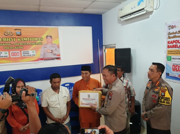 Kegiatan Jumat Curhat Kamtibmas Polresta Barelang di Kecamatan Bengkong