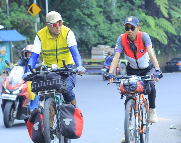 Menikmati Keindahan Jawa Barat dengan Bersepeda: Perjalanan Seru dari Bogor hingga Warm Shower