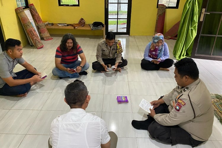 Giat Pembinaan Rohani dan Mental (Binrohtal) Personil Polsek Sungai Beduk