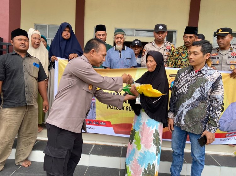 Giat Jum’at Curhat Kamtibmas & Pembagian Bansos Polsek Sungai Beduk