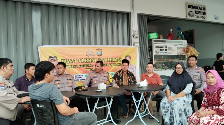 Polsek Bengkong Gelar Kegiatan Jumat Curhat Kamtibmas di Cahaya Garden