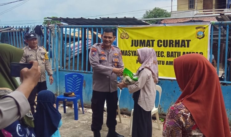 Kegiatan Jumat Curhat Polsek Batu Ampar Bersama masyarakat kelurahan Tanjung Sengkuang kec.Batu ampar