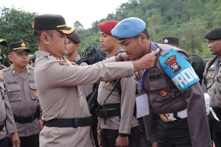 Polres Lingga Menggelar Apel Pergesran Pasukan Pengamanan Pemilu 2024