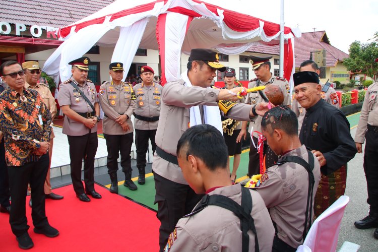 Upacara pembukaan pendidikan pembentukan bintara polri gelombang I tahun anggaran 2024 di SPN Polda Kepri Tanjung Batu