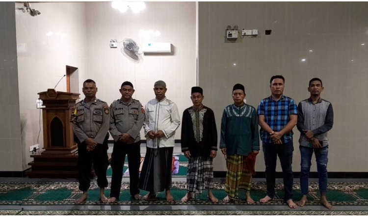 Kegiatan Sholat Subuh Keliling Polsek Sungai Beduk Polresta Barelang Dalam Rangka Cooling System Guna mendukung operasi Mantap Brata, bersama masyarakat