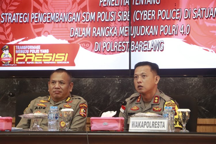 Polresta Barelang Menerima Kunjungan Puslitbang Polri Dalam Rangka Pengembangan SDM dan Organisasi Polisi Siber (Cyber Police)