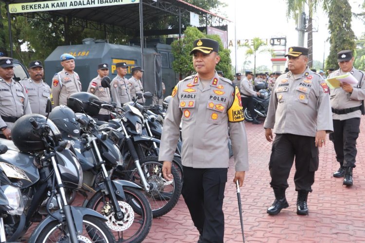 Kapolres Karimun Pimpin Pengecekan Kendaraan Motor Dan Mobil Dinas