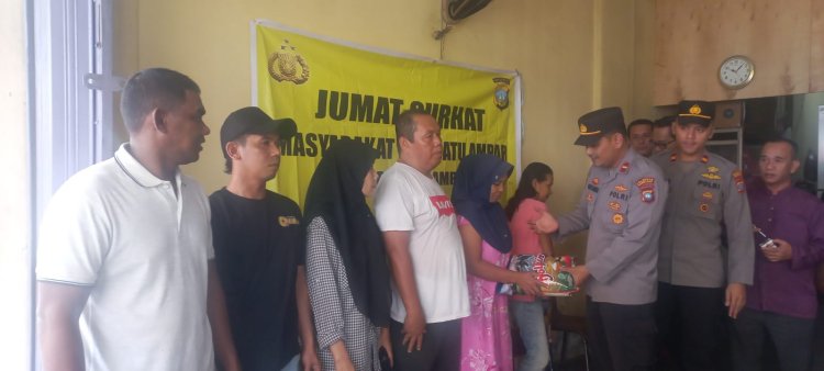 Kegiatan Jumat Curhat Polsek Batu Ampar berserta  Kelurahan Tanjung Sengkuang kec.Batu ampar