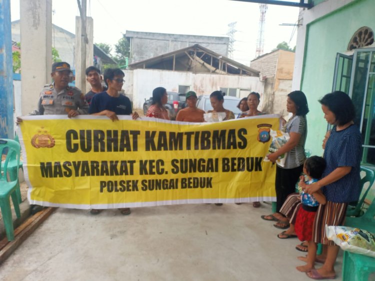 Polsek Sungai Beduk laksanakan Jumat Curhat Kamtibmas dan Bantuan Sosial (Bansos), Tampung Aspirasi Masyarakat