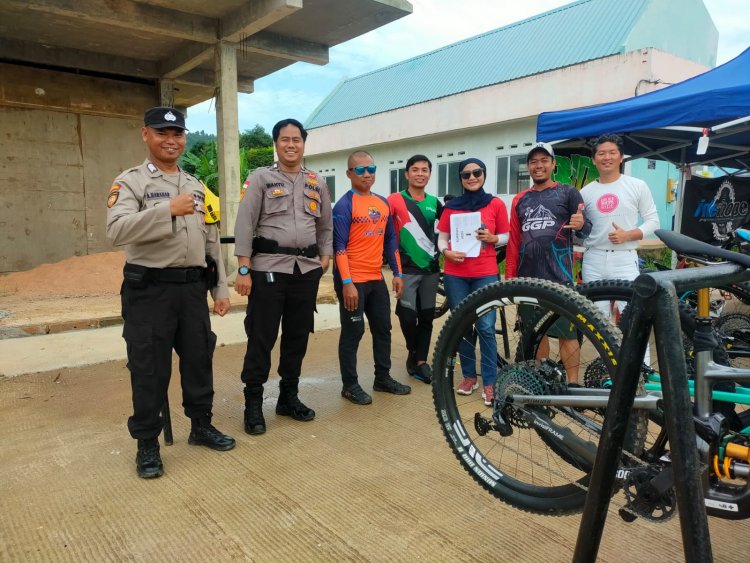 Batara Biru Polsek Sungai Beduk laksanakan patroli dan sambang dialogis berikan rasa aman, Cegah Tindak Kriminal