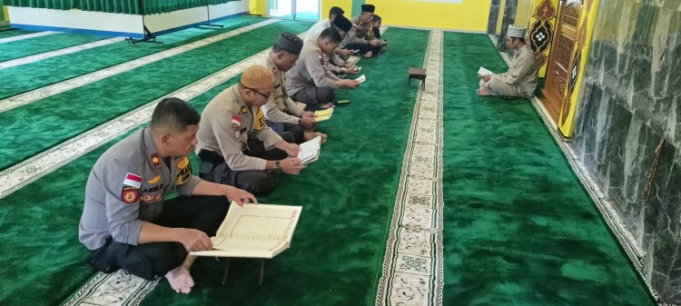 Makmurkan Mesjid Selama Ramadhan, Polres Bintan Rutin Laksanakan Ibadah Ramadhan