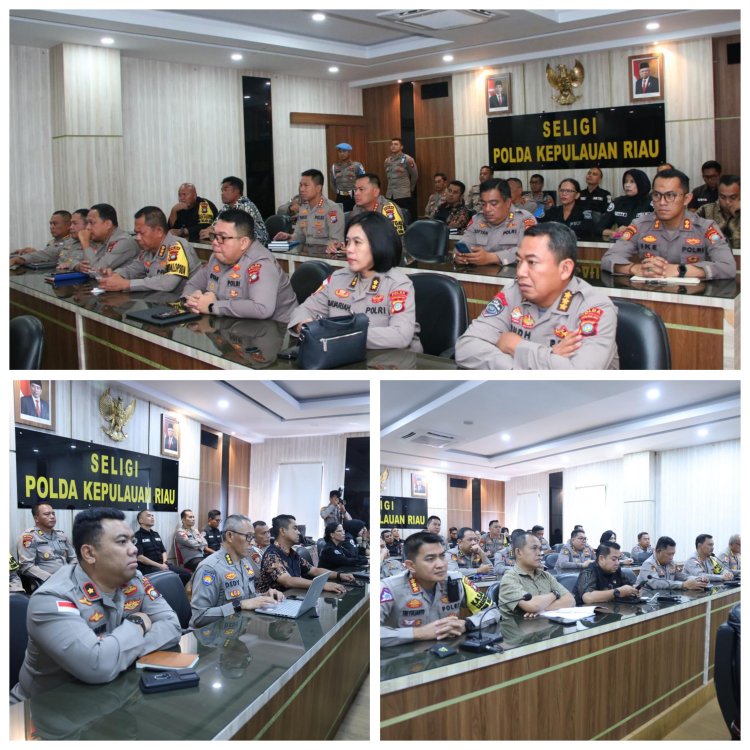 KAPOLDA KEPRI HADIRI PEMBUKAAN RAKERNIS GABUNGAN DIVHUMAS POLRI, DIVPROPAM POLRI, DIVKUM POLRI, DIV TIK POLRI DAN DIVHUBINTER POLRI T.A 2024 POLRI SECARA VIRTUAL