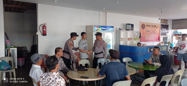 Jumat Curhat, Polsek Sekupang Jalin Silaturahmi Bersama Pedagang di Tiban Center