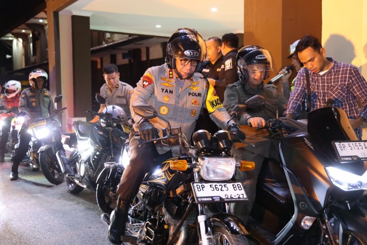 PATROLI TAKBIRAN: POLDA KEPRI BERSAMA KOMUNITAS MOTOR BERKOMITMEN MENJAGA KEPRI