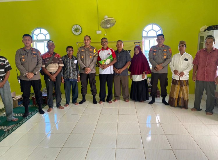 Kegiatan Jumat Curhat Polsek Batu Ampar bersama Warga Kelurahan Batu Merah kec.Batu ampar