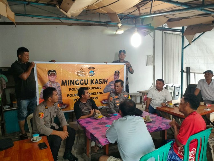 Melalui Minggu Kasih Kapolsek Sekupang Semakin Dekat Dengan Warga