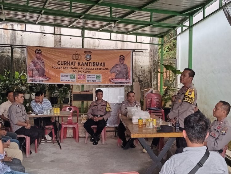 Jumat Curhat, Kapolsek Sekupang Tampung Aspirasi Warga Soal Hewan Peliharaan Warga