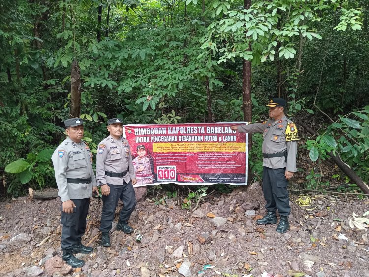 Antisipasi Karhutla, Kapolsek Sekupang Pasang Spanduk Himbauan Cegah Karhutla