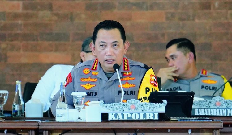 Kapolri dan Panglima TNI Gelar Tactical Floor Game untuk Pengamanan VVIP KTT World Water Forum ke-10 di Bali