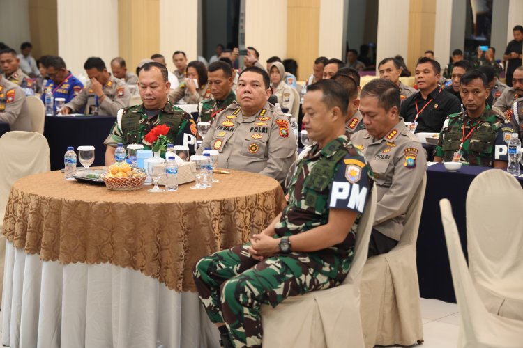 PERKUAT SINERGITAS TNI-POLRI : BID PROPAM POLDA KEPRI GELAR RAKORNAS BERSAMA POM TNI