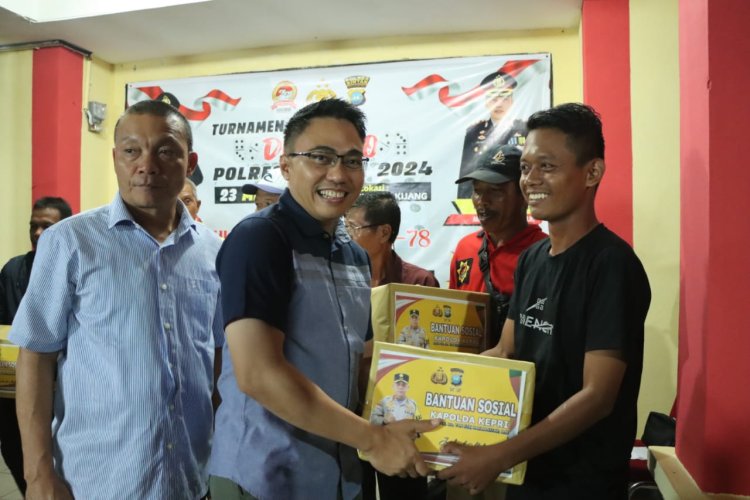 Turnamen Domino Dalam Rangka Hari Bhayangkara ke-78, Kapolres Bintan Siapkan Hadiah Tambahan 2 Ekor Kambing