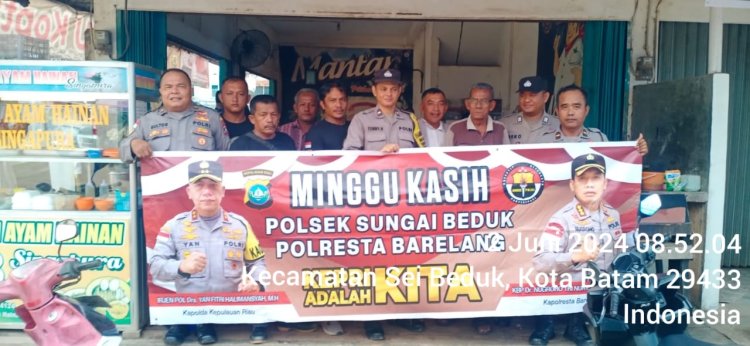 Minggu Kasih Polsek Sungai Beduk: Menjalin Keakraban dengan Warga Pasar Pancur