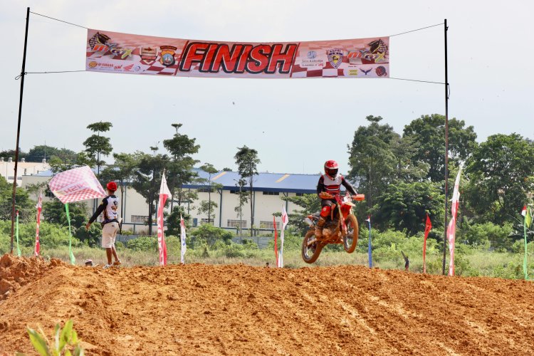 Motocross Grasstrack Kapolda Cup Championship 2024: Wadah Bakat dan Semangat Sportivitas