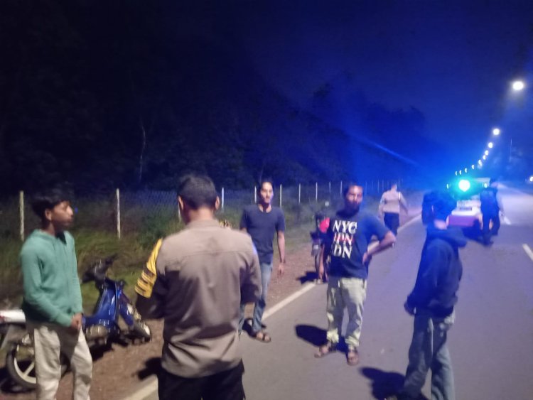 Bentuk Sinergitas TNI Polri, Polsek Sekupang Bersama Koramil 02 Sekupang Laksanakan Patroli Bersama