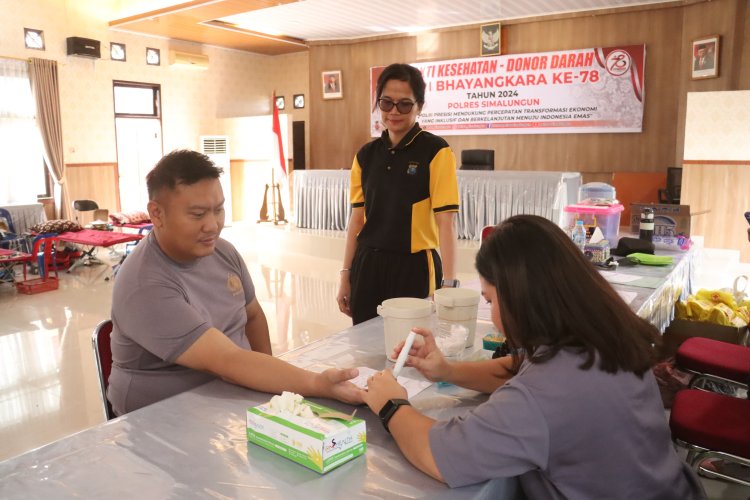 Bakti Kesehatan Donor Darah Keluarga Besar Polres Simalungun dalam Rangka Hari Bhayangkara ke-78