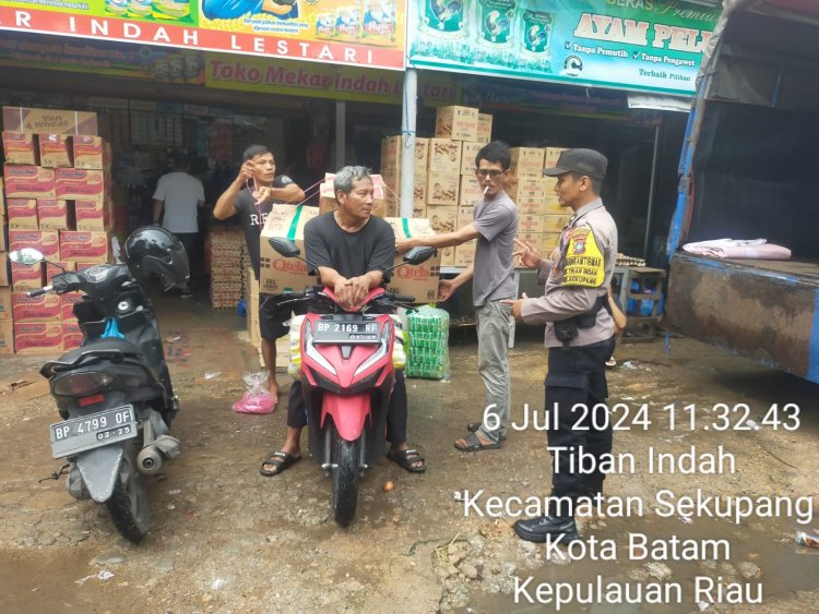 Bhabinkamtibmas Polsek Sekupang Rutin menyambangi warga binaanya