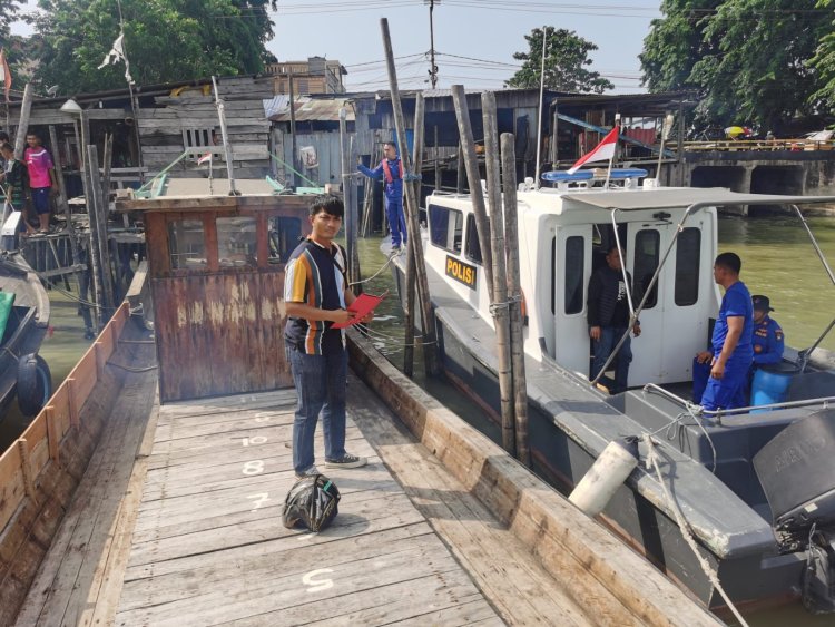 Antisipasi Barang Ilegal, Satpolairud Polres Karimun Laksanakan Pengawasan Pelabuhan Rakyat