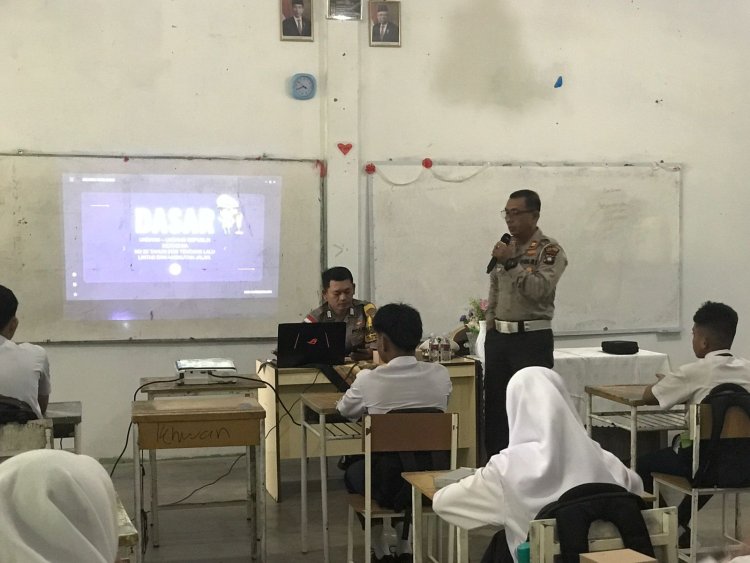 Operasi Patuh Seligi-2024 Polres Bintan, Sosialisasikan Keselamatan Berkendara Kepada Pelajar