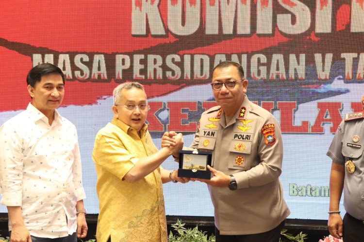 Kapolda Kepri Irjen Pol Yan Fitri Halimansyah Hadiri Kunjungan Kerja Komisi III DPR RI di Batam