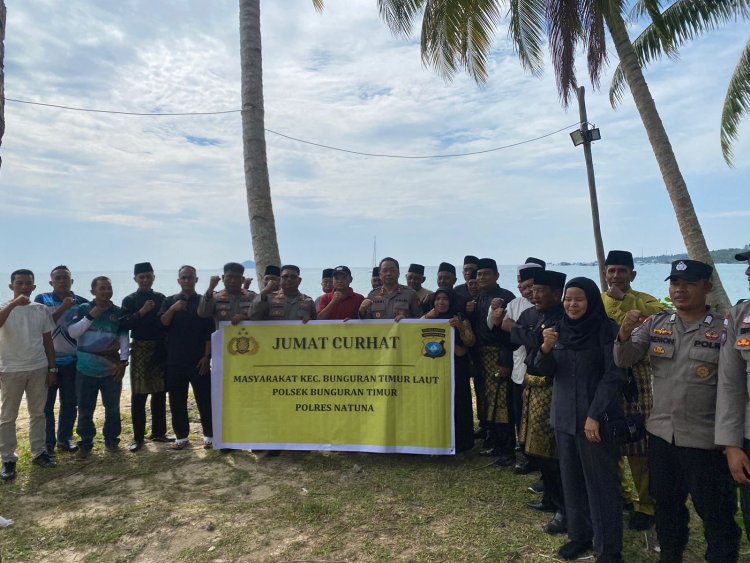 Polsek Bunguran Timur Gelar Jumat Curhat di Kecamatan Bunguran Timur Laut